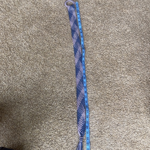 Girl’s Chorded Belt size 7 with tassel - Picture 10 of 12